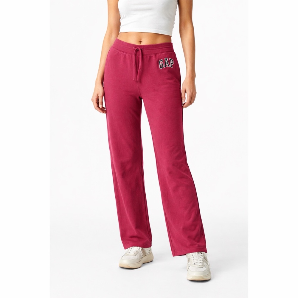 NWT GAP Heritage Logo Straight Sweatpants - Dry Rose